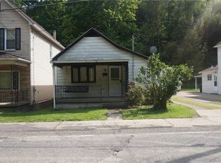 307 Crawford Run Rd, Creighton, PA 15030