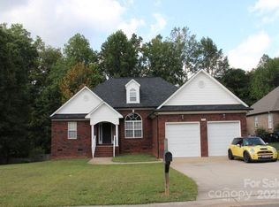 301 River Birch Cir, Mooresville, NC 28115
