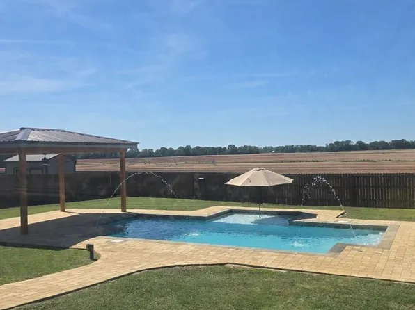 5590 Judge Logue Rd, Newton, AL 36352