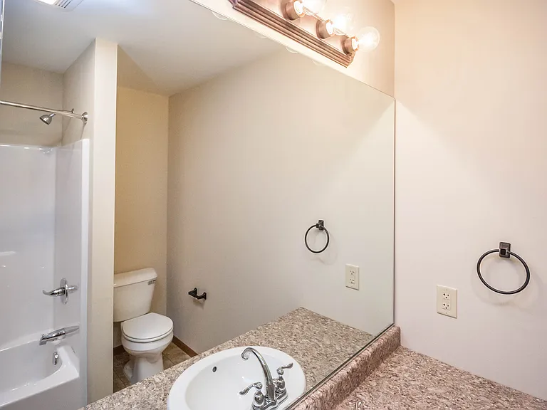 Monument View Townhomes — Photo 56