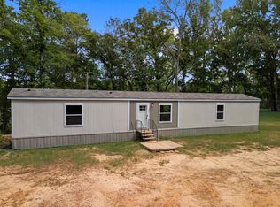 7044 Wild Daisy Rd, Ore City, TX 75683