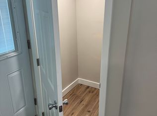 1301 S Queen St #101, York, PA 17403