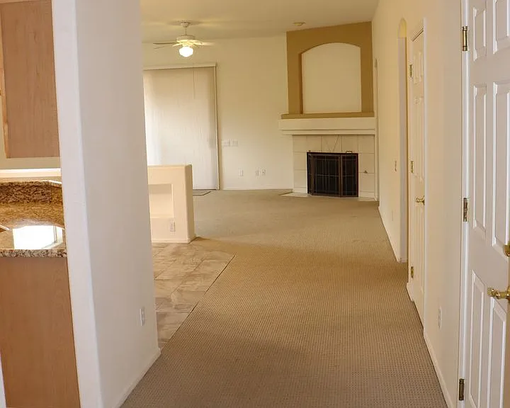 7613 E Via Los Arbustos — Photo 4