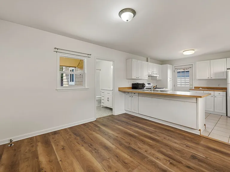 127A Plymouth St NW — Photo 7