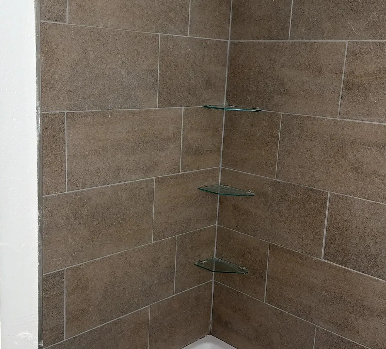 2 bed, 1.5 bath, 1000 sqft, $1,075 — Photo 2