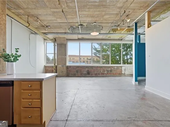 505 Whitehall St SW APT 203, Atlanta, GA 30303