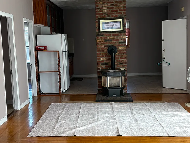 268 Palmer St — Photo 4