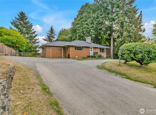 13733 SE 272nd St, Kent, WA
