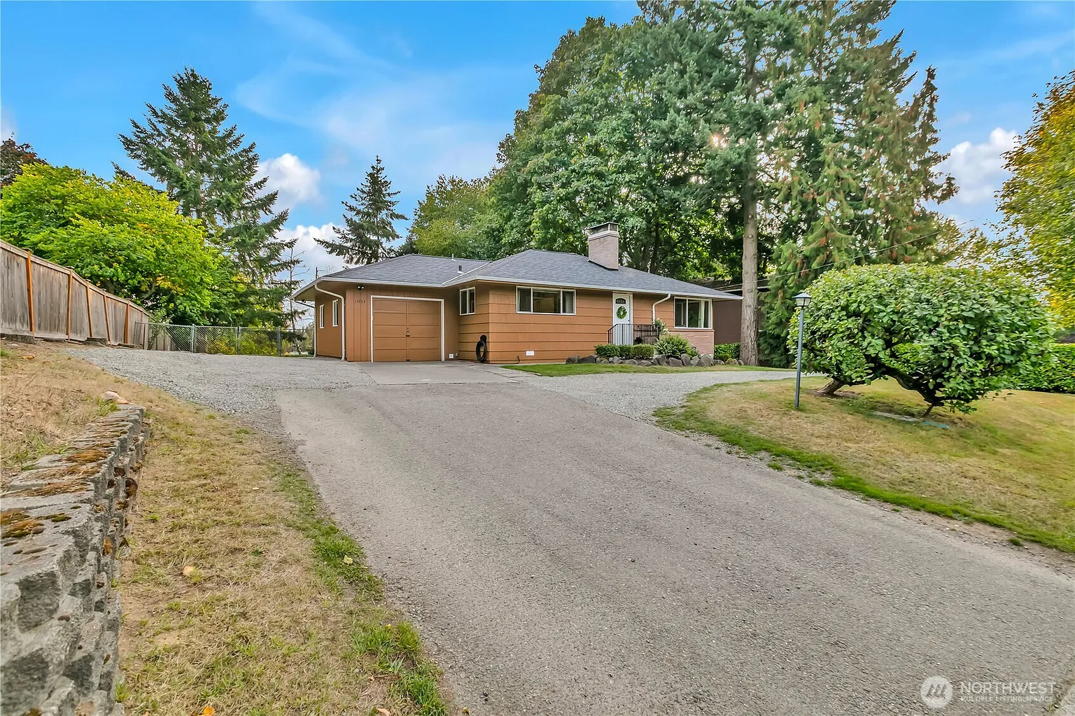 13733 SE 272nd Street photo 1