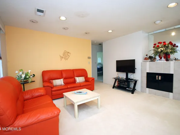 128 Mill Lane #8, Tinton Falls, NJ 07753