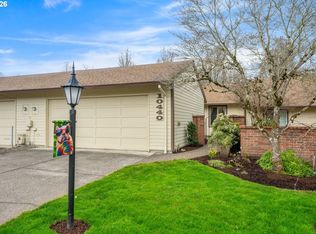 10440 SW Greenleaf Ter, Tigard, OR 97224