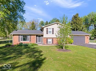 1352 Westwind Dr, Avon, IN 46123