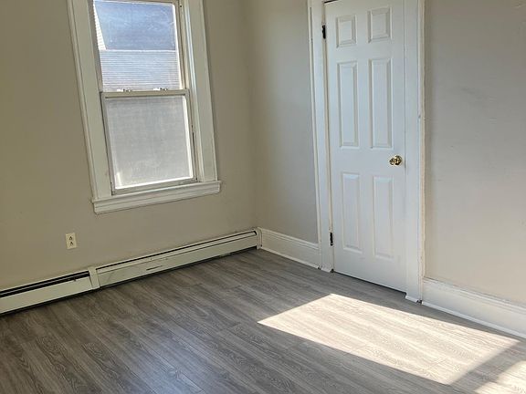 3rd image of 379 N 10th St #2R