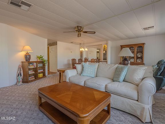 5th image of 241 W Cumaro Dr