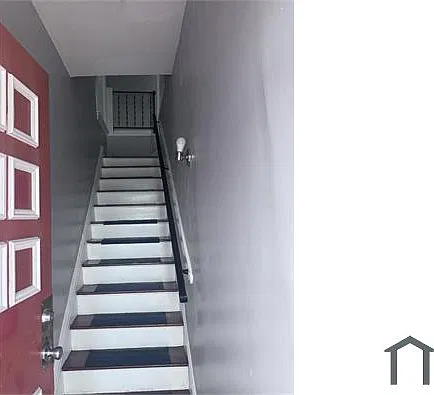 3 bed, 1000 sqft, $1,250 — Photo 3