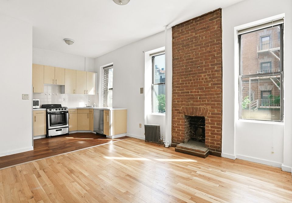 1st image of 201 W 81st St APT 2C