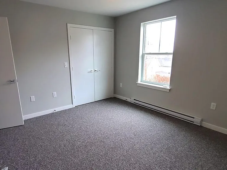 31 Bentley Ave #A & B — Photo 8