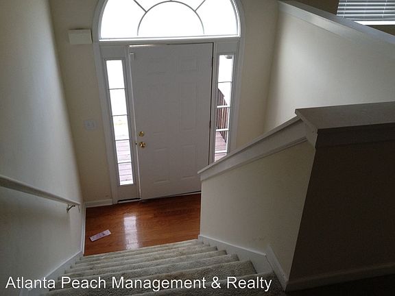 2nd image of 60 Mills Creek Ln