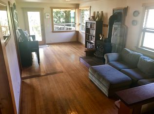 406 Redwood St, Port Townsend, WA 98368