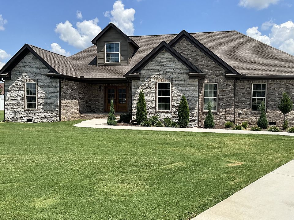 1st image of 309 Honeysuckle Ln