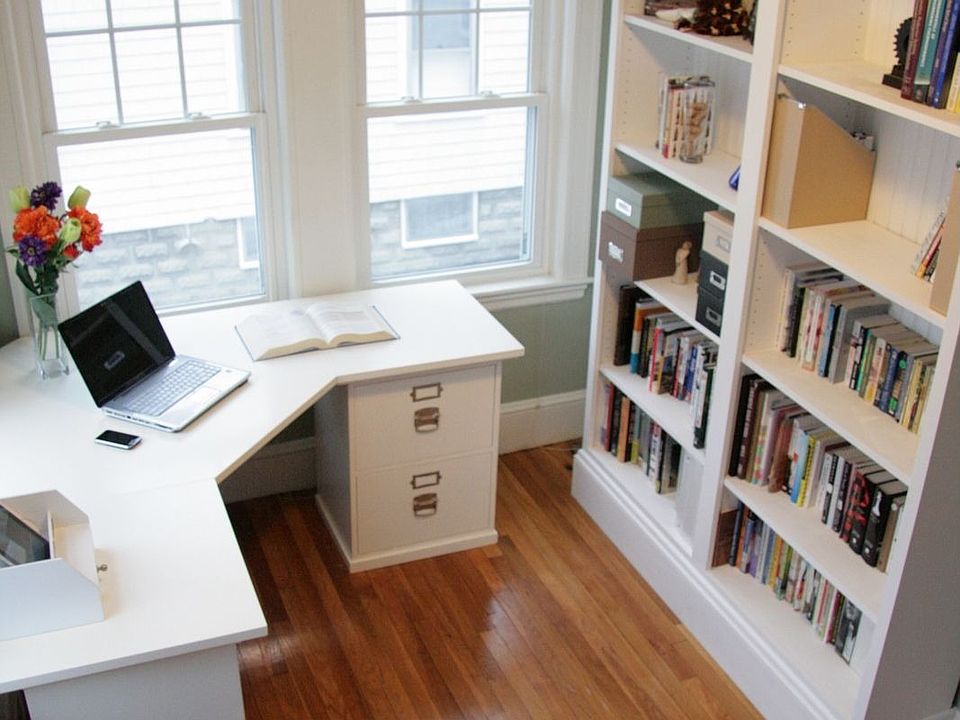 Sun Soaked Office/Bonus Space