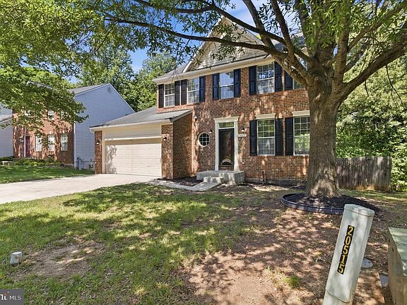 2nd image of 3812 Asquith Ct