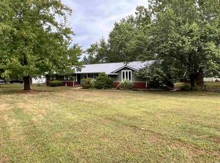 10892 Otter Pond Blvd, Lawrenceville, IL 62439
