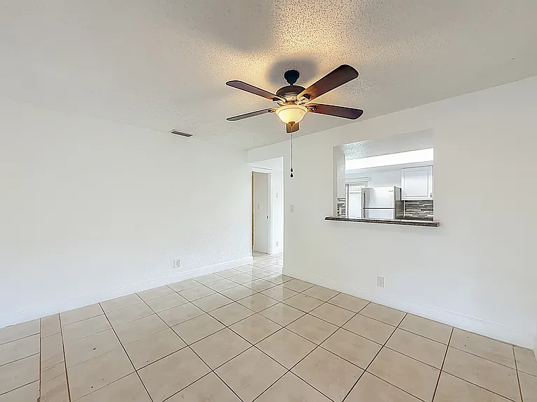 7504 NW 44th Ct #W — Photo 37