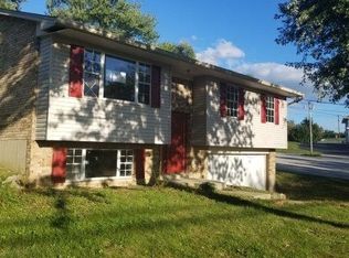 18 Carrie Way Dr, Independence, KY 41051