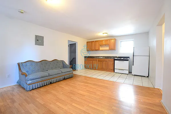 Rented by null | media 2