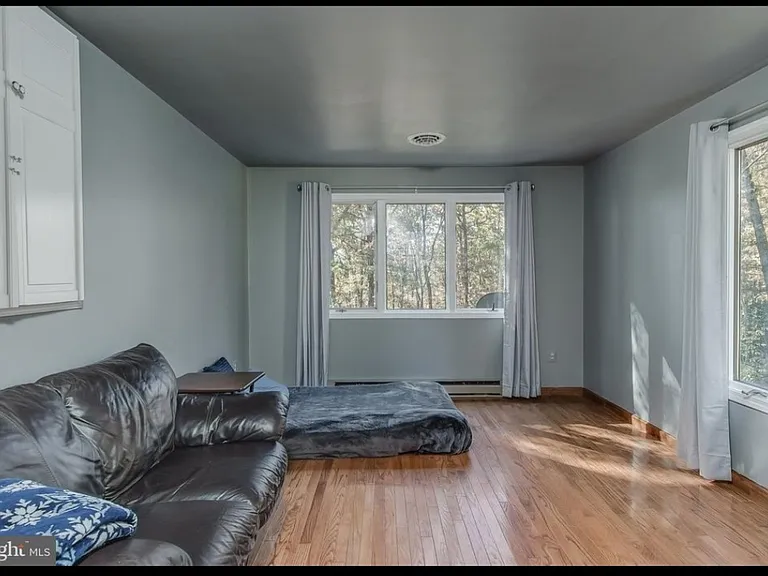 263 Cone Ct — Photo 6