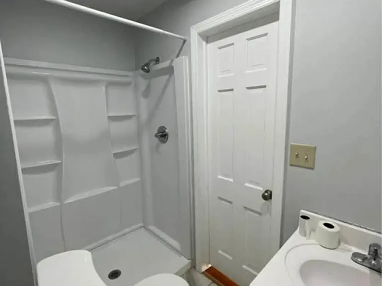 3 Victoria Dr — Photo 13
