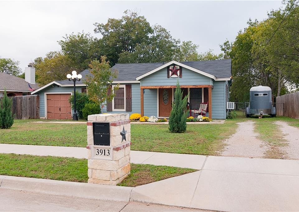 1st image of 3913 Honey Ln