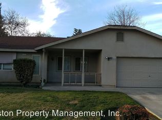 1922 Cypress Cove Dr, Tulare, CA 93274