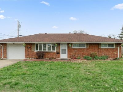 1681 Hillwood Dr, Dayton, OH, 45439
