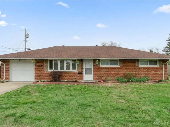 1681 Hillwood Dr, Dayton, OH 45439