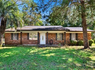 411 Rogers Rd, Hinesville, GA 31313