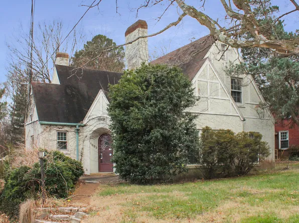 1003 Poplar St, Murray, KY 42071