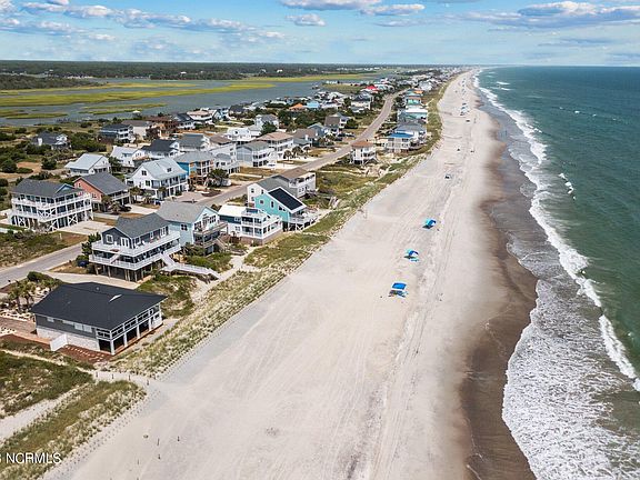 4th image of 6725 W Beach Drive