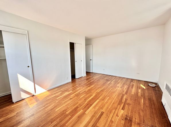 8510 151st Ave APT 5J, Howard Beach, NY 11414