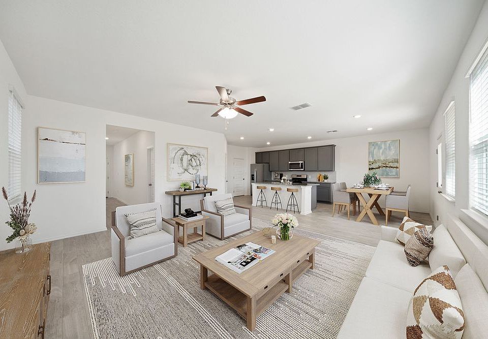 1st image of 180 Kinsley Way