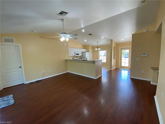 4th image of 2705 NE 2nd Ave