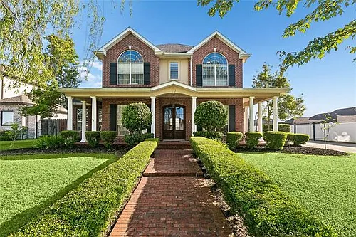 221 Spring Rose Dr Photo 1