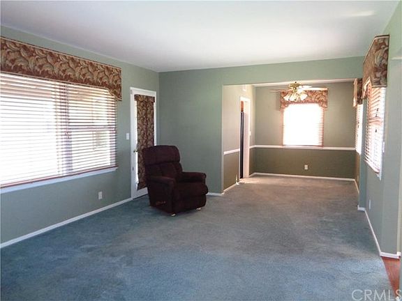 3rd image of 1138 N Fenimore Ave