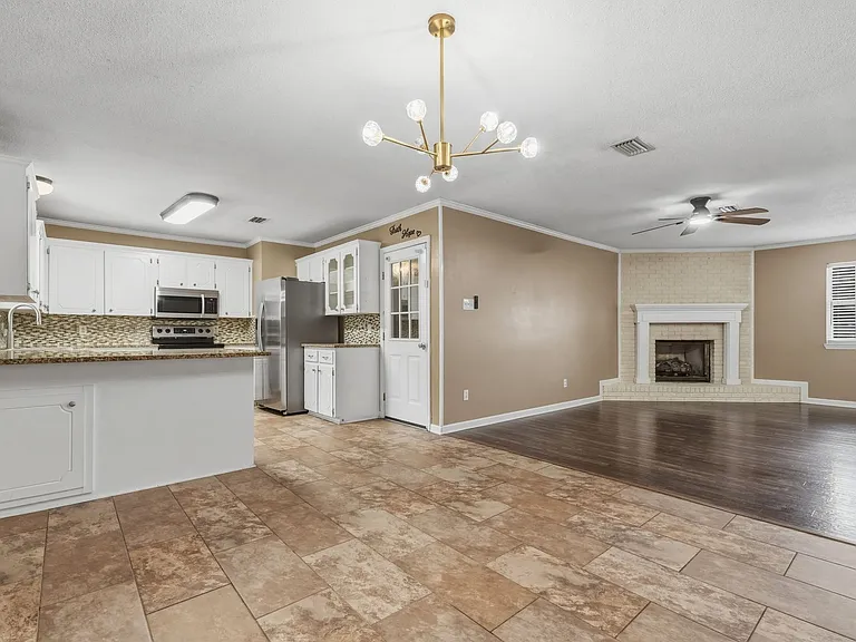104 Quapaw Pl — Photo 11