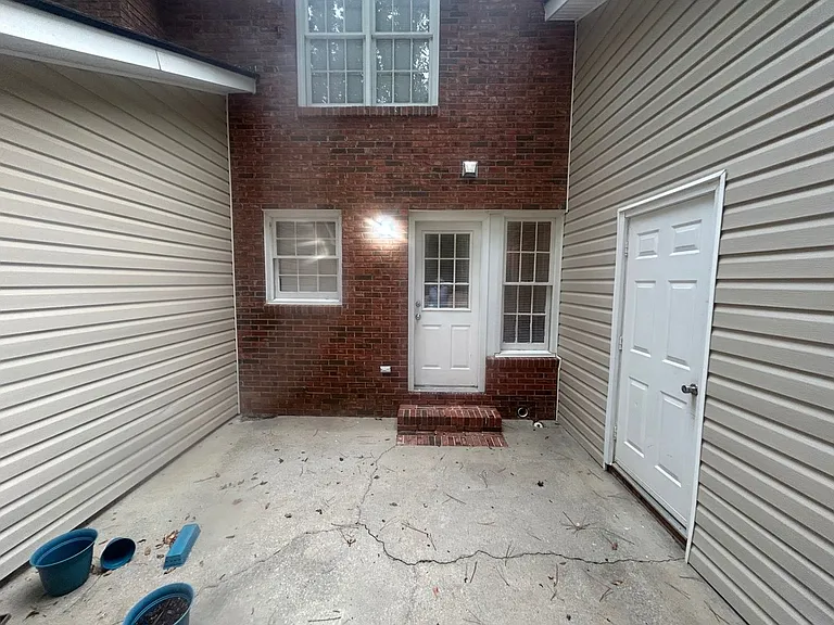 113C Manorwood Ct — Photo 13