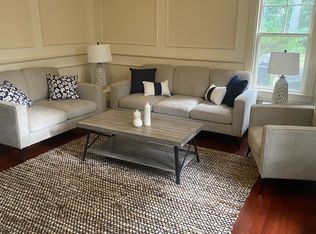 900 Washington St #900, Wellesley, MA 02482