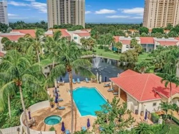 6525 Valen Way, Naples, FL