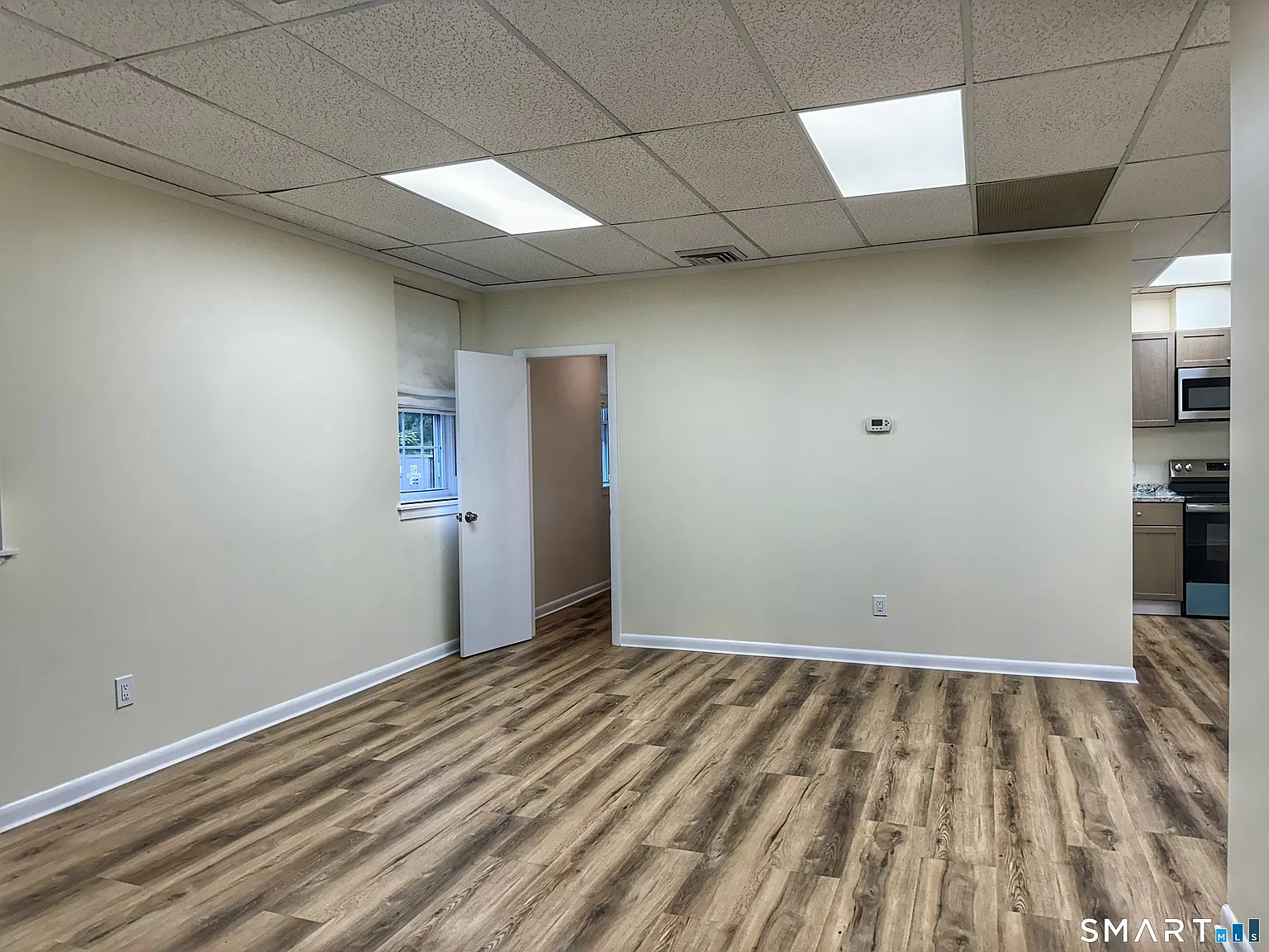 1 bed, 1.0 bath, 700 sqft, $2,200 — Photo 4