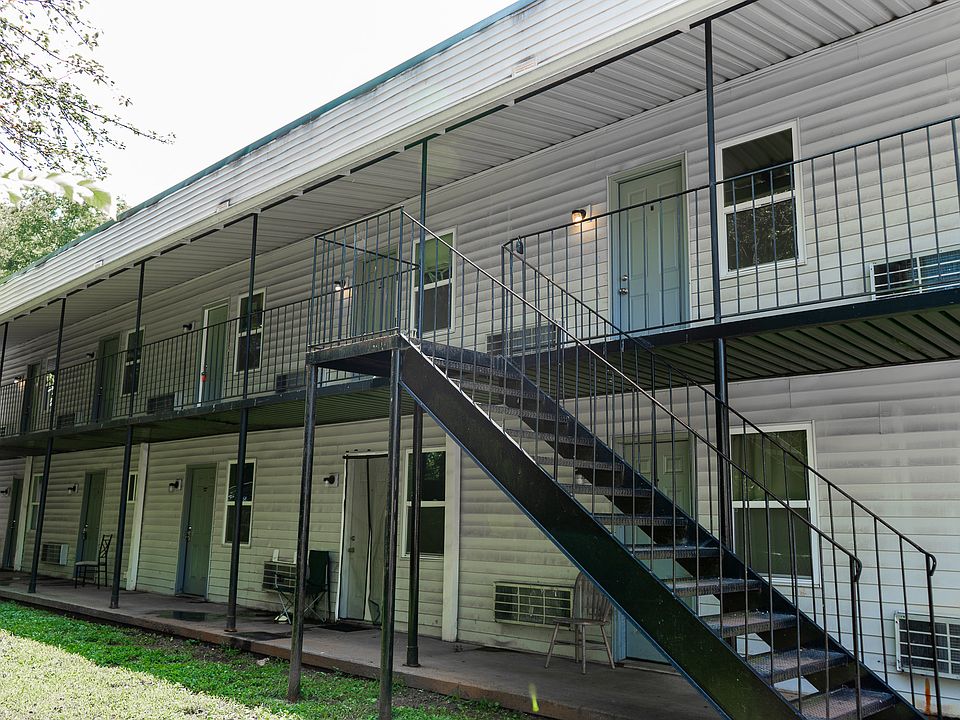 1st image of 1806 Minnis Ave #11369880
